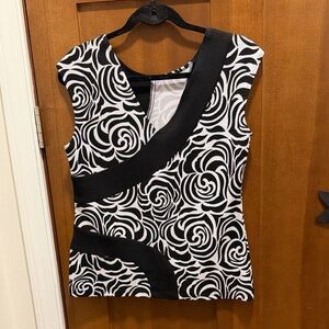Black and White Swirl Pattern Top